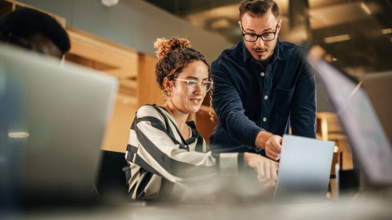 8 Signs That Your Tech Onboarding Program Is Showing Its Age