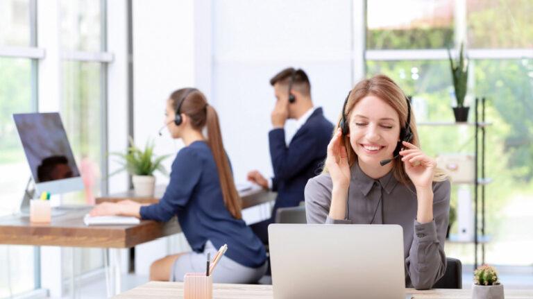 Optimizing The Workplace Experience Of Your Frontline Employees