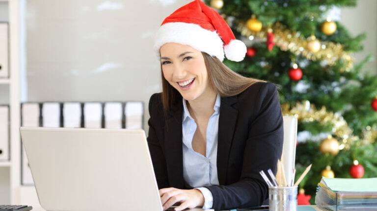 7 Tips To Improve Employee Morale During The Holidays