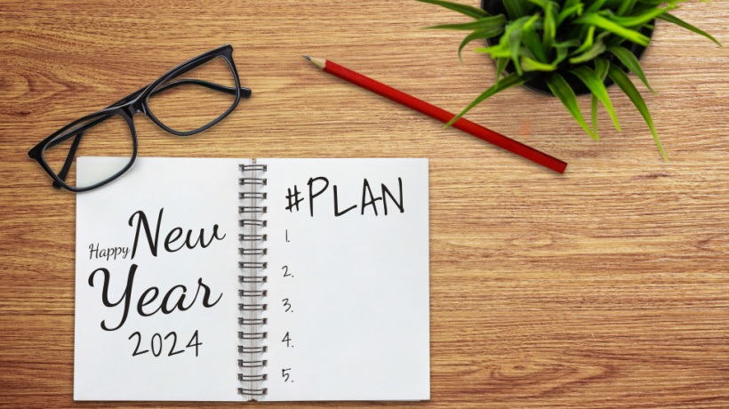 Let's Ring In 2024 5 Top eLearning Topics To Write About This Year