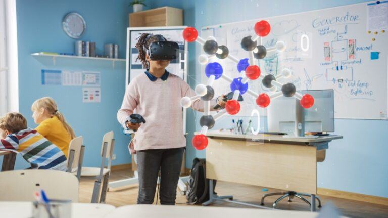 Using Augmented Reality In The Classroom