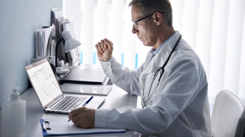 The 9 Best Features To Look For In An Healthcare LMS In 2024