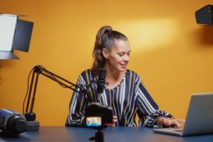 Customer Education: Training Videos For Software Adoption