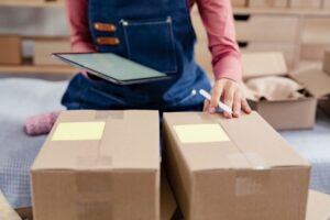 How Can eLearning Help Offline Retailers?