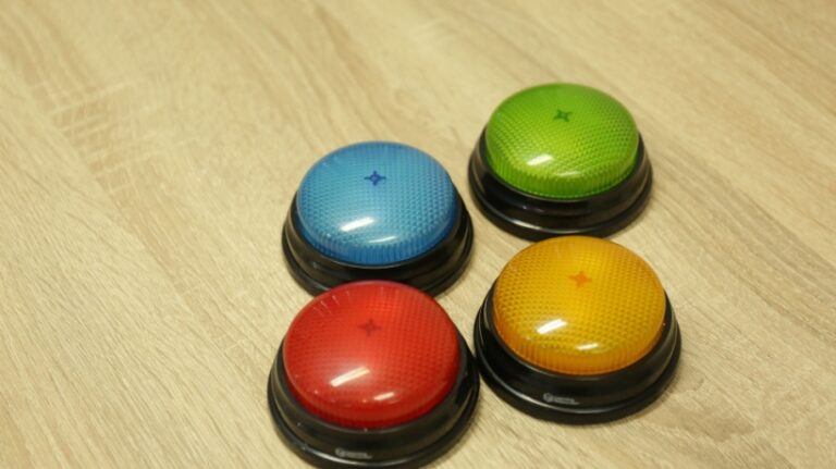 6 Ways Buzzers Can Gamify Learning And Enhance Teaching