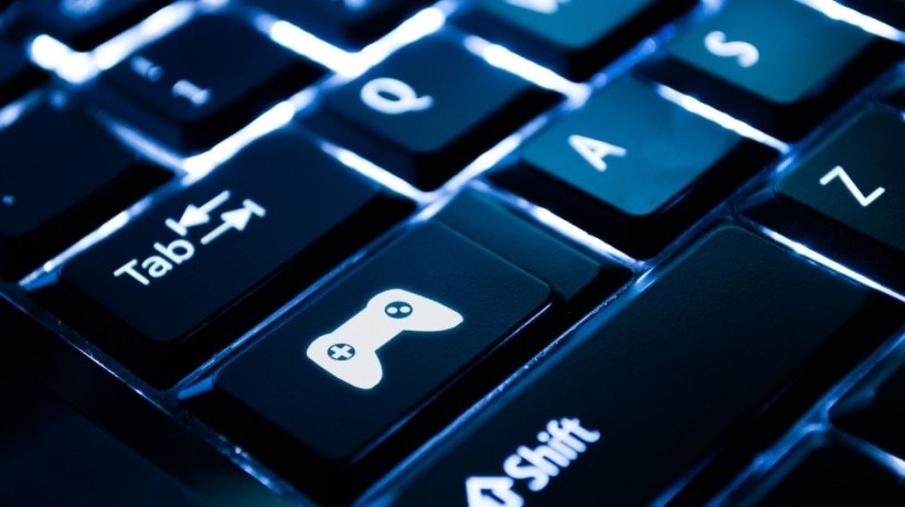 Jogos sérios Redefinindo o estágio: Desenvolvimento de habilidades no sítio de trabalho