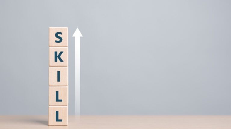 How To Upskill Employees Effectively: Best Practices For L&D