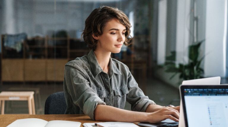 Custom Training Or Off-The-Shelf Courses? What To Choose
