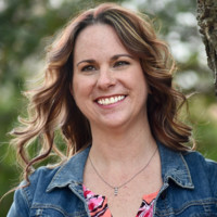 Photo of Jennifer Yaros