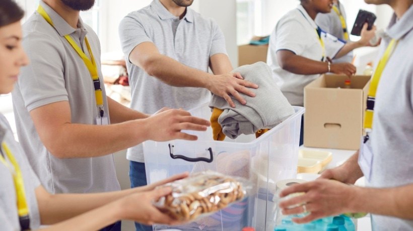 How To Transform Workplace Culture With Volunteering