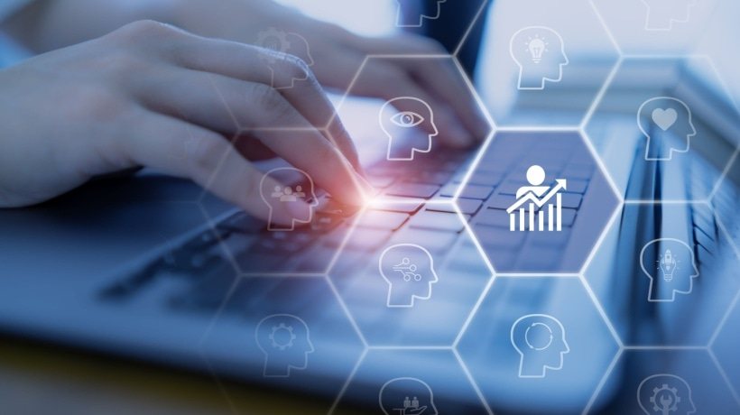 Smarter Upskilling With Learning Analytics