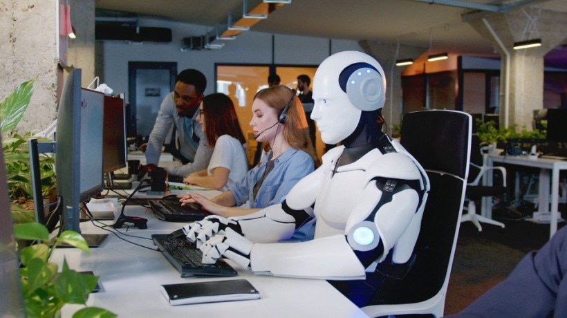 The Evolving Role Of L&D Professionals In The Age Of AI