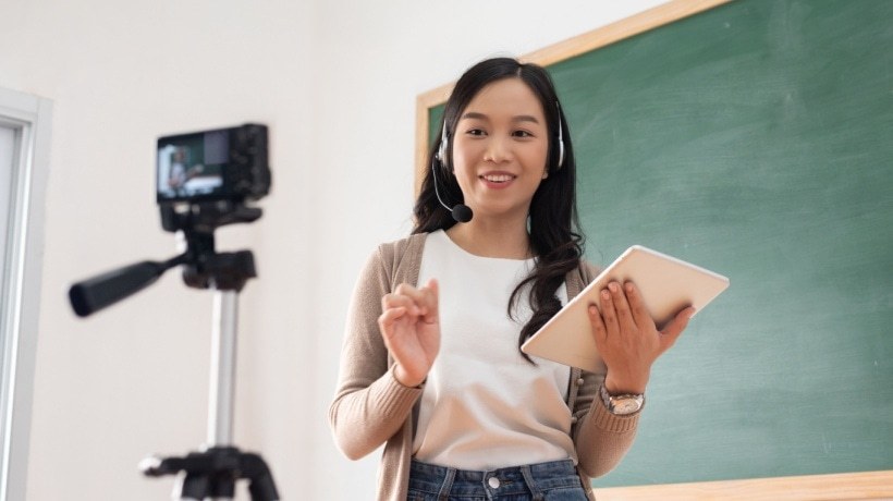 The Unique Role Of Live Instructors In Solving Student Challenges