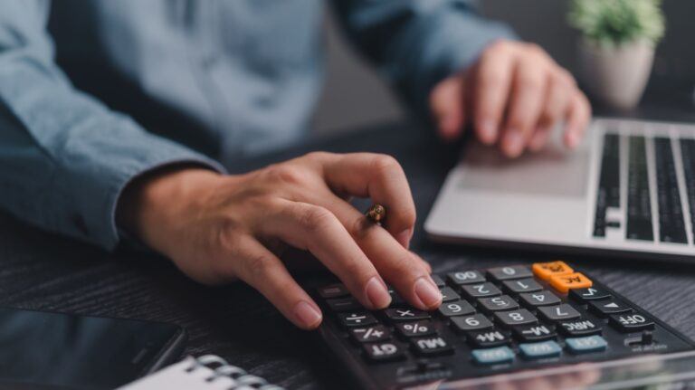 SuiteDash Pricing Plans And Costs 2025: All You Should Know