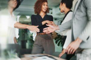 The Employee Onboarding Timeline: What To Do, When, And Why