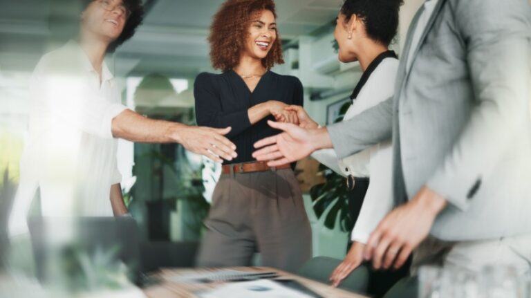 The Employee Onboarding Timeline: What To Do, When, And Why