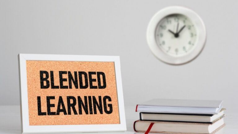 Modern Blended Learning Strategies For Enterprise Learning Platform Success