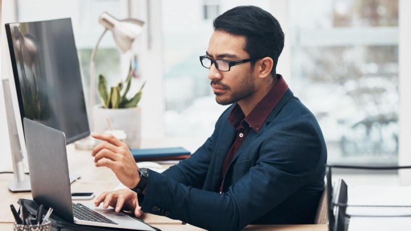 برنامج إدارة الرواتب بالساعة
الميزات والفوائد