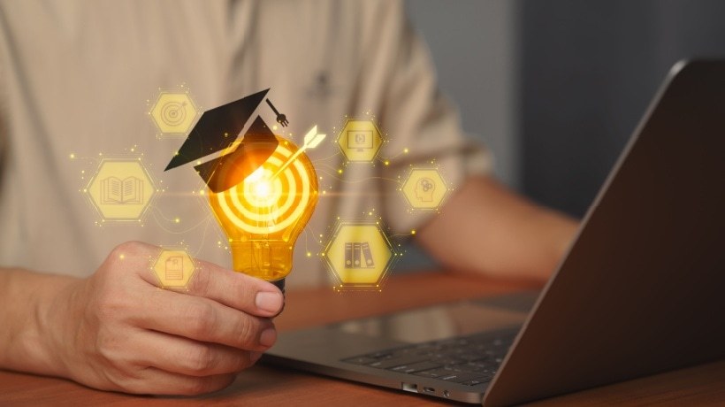 تشريح تصميم المواد التعليمية
في فضاء التعلم الإلكتروني