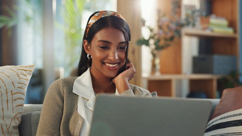 التقارب بين الإنسان والذكاء الاصطناعي
خمس مقالات متميزة لكتّاب ضيوف