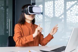 What Moving A Classroom To An Online Simulation Taught Us About Learning