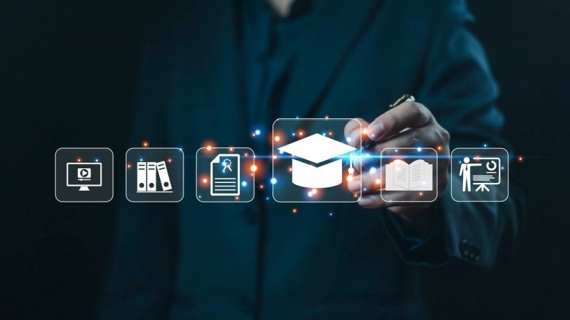 معسكر مكثف للتعلّم الإلكتروني  
— كيف تصمّمه؟