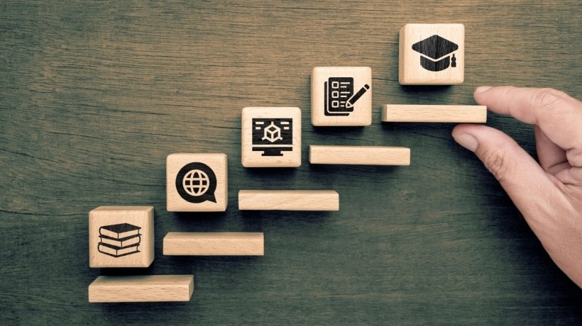 ثقافاتُ التعلُّمِ المستمرّ
في المنظماتِ عاليةِ الأداء