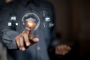 7 Challenges Of Distributed Learning (And How LMS Solves Them)