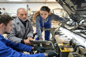 Training Design Strategy For Large-Scale Technical Training