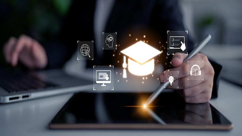 المنصات التعليمية الرقمية تُعيد تشكيل التعلم الإلكتروني