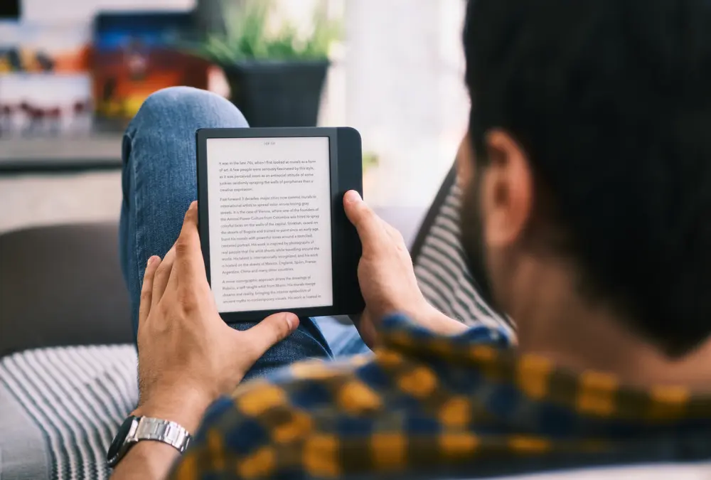 كيف تصنع كتابًا إلكترونيًا؟ دليل احترافي شامل